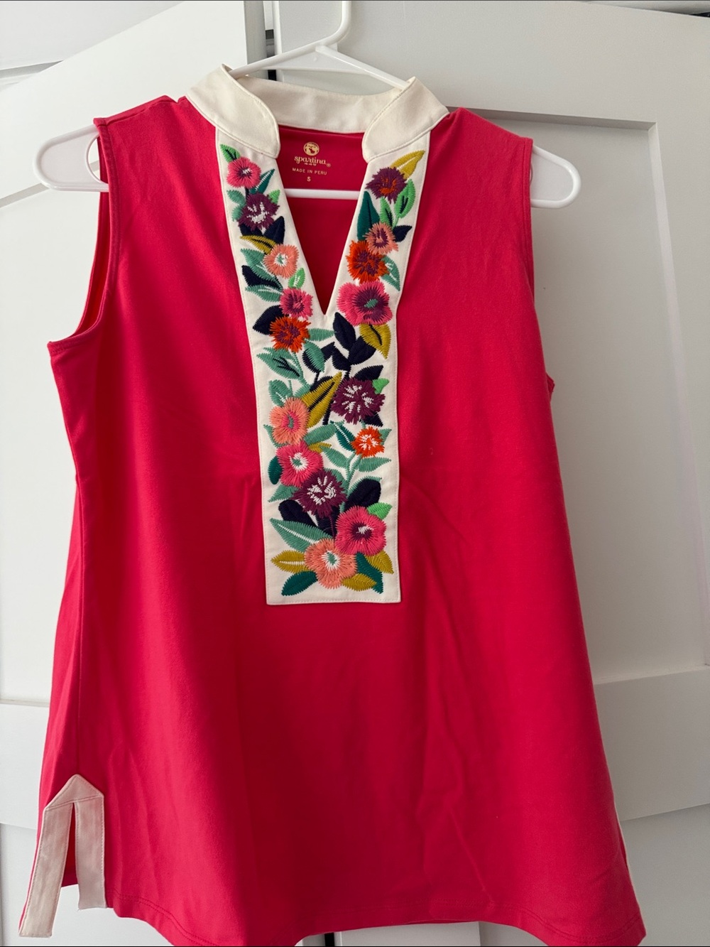 Spartina 449 Pink Sleeveless Tunic with Embroidered Floral Placket